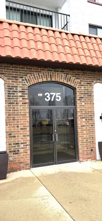 $349,000 | 375 Plum Creek Drive, Unit 412, Wheeling, IL 60090