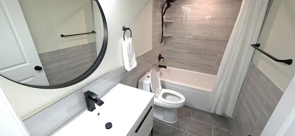 $349,000 | 375 Plum Creek Drive, Unit 412, Wheeling, IL 60090