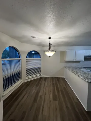 $2,600 | 1635 Ainsdale Drive, Houston, TX 77077