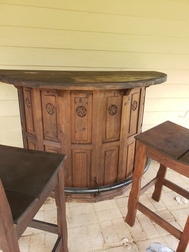 1635 Ainsdale Drive Houston, TX 77077 - Photo 26 of 32 Patio Bar close Up, recently refurbished