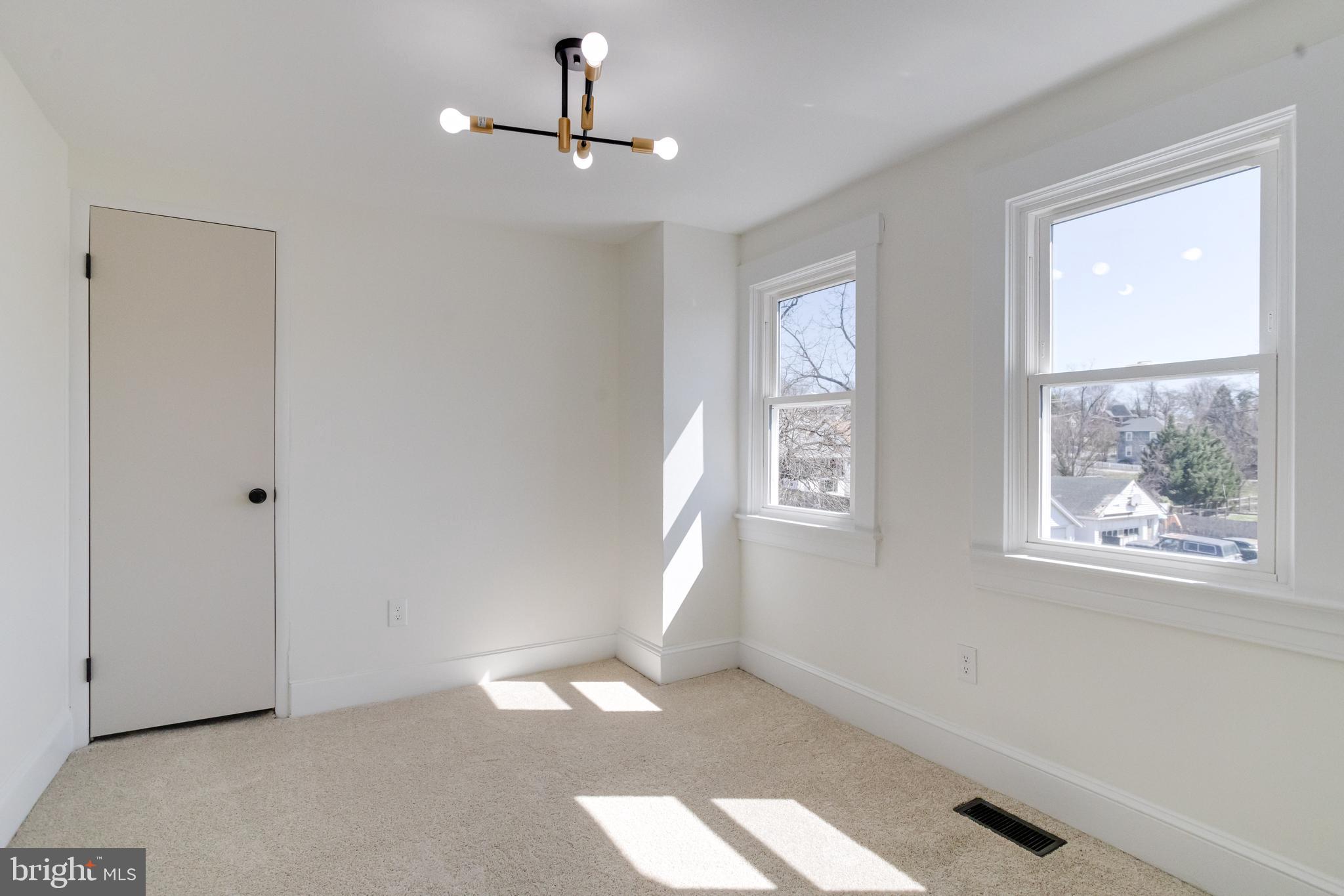 1729 Winans Avenue Halethorpe, MD 21227 - Photo 28 of 40 a view of an empty room with a window