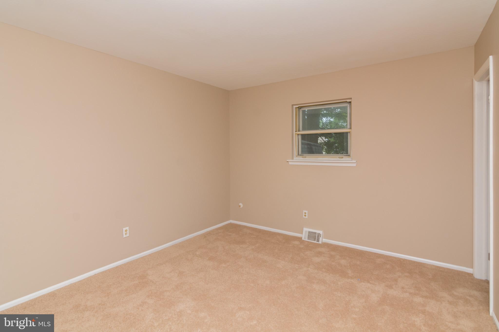 25 Heather Road Newark, DE 19702 - Photo 16 of 28 Gallery Image 16