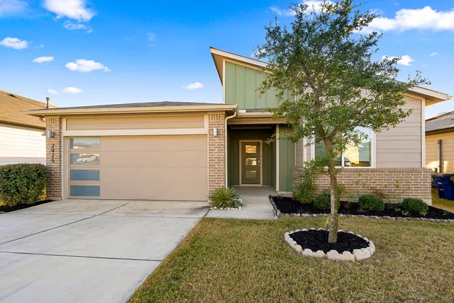 $2,150 | 2925 Egan Drive, Pflugerville, TX 78660