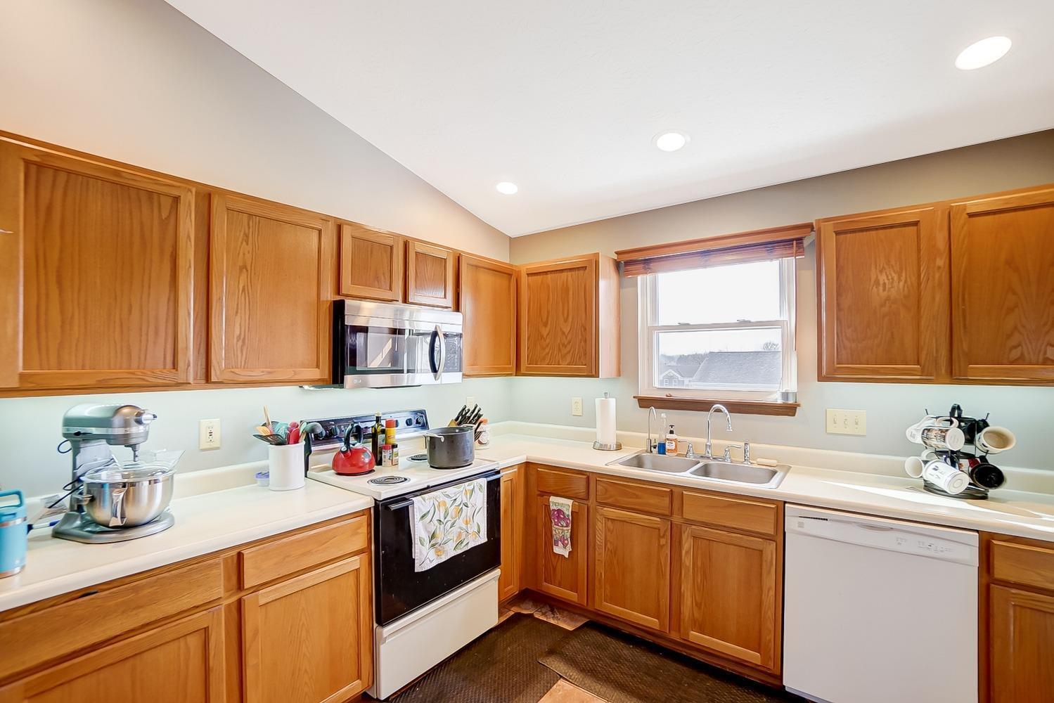 2501 West Kemper Road Cincinnati, OH 45231 - Photo 9 of 32 Gallery Image 9