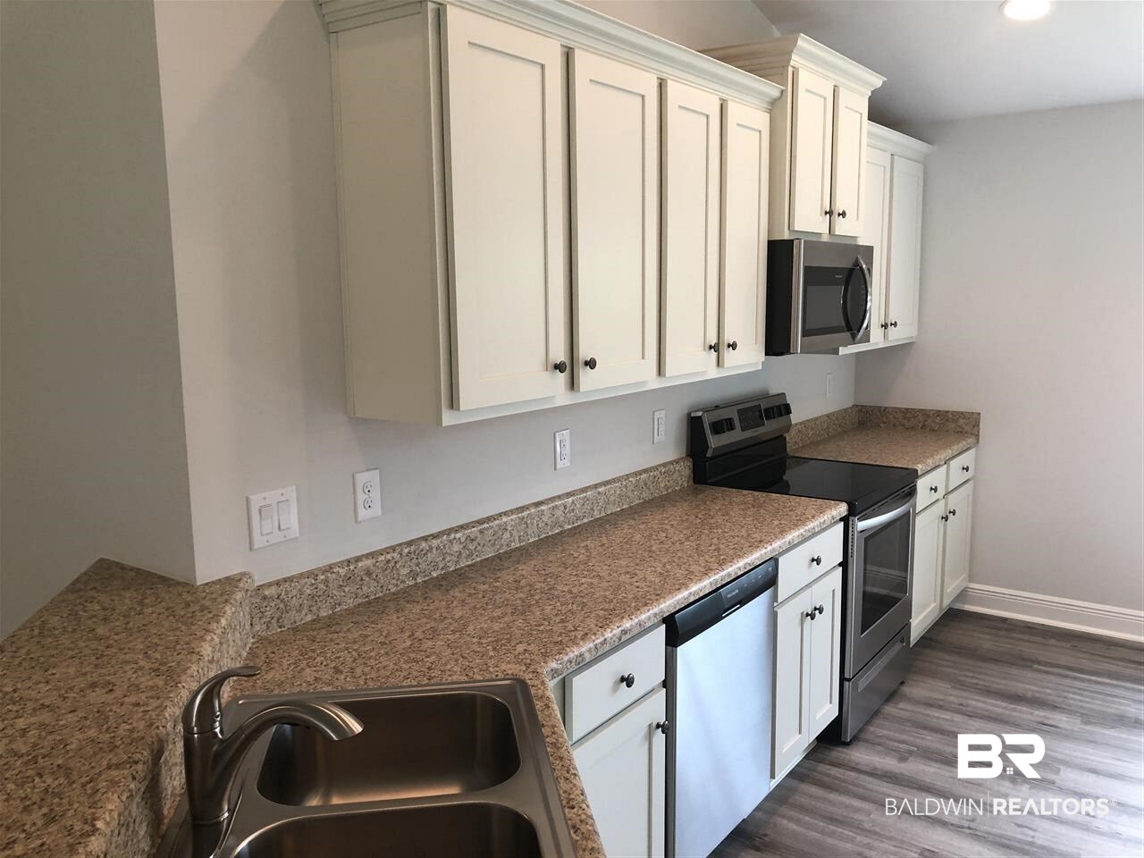 14579 Silveroaks Loop Silverhill, AL 36576 - Photo 13 of 37