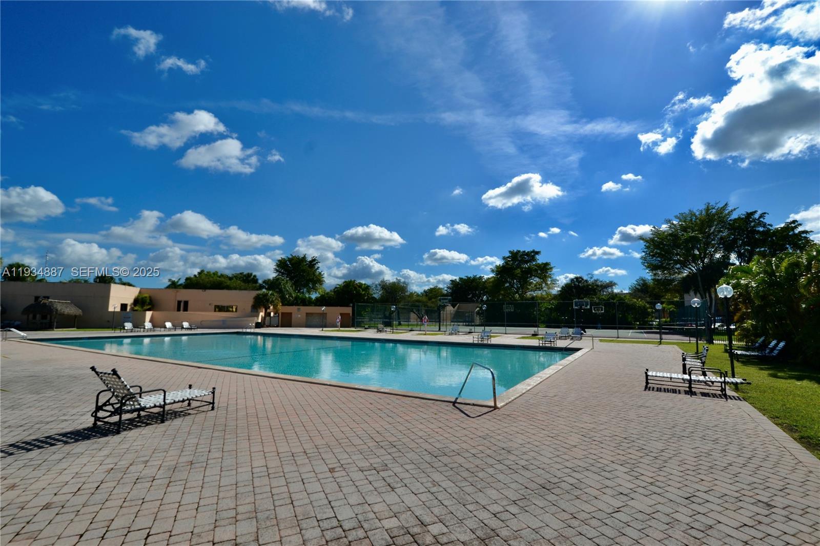 8520 Southwest 133rd Avenue Road, Unit 305 Miami, FL 33183 - Photo 7 of 15