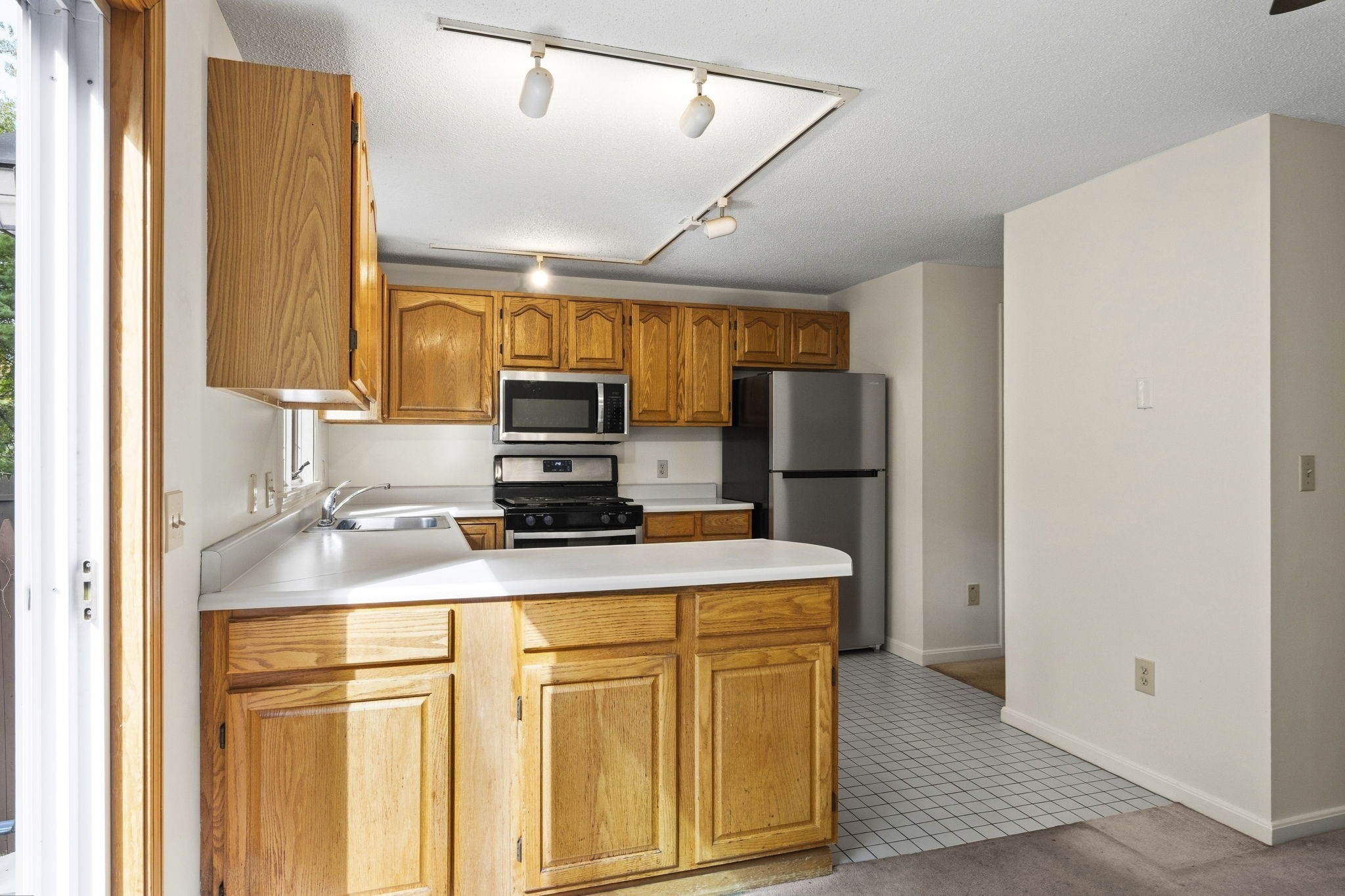 55 Littleton Road, Unit 2E Ayer, MA 01432 - Photo 11 of 34 Gallery Image 11