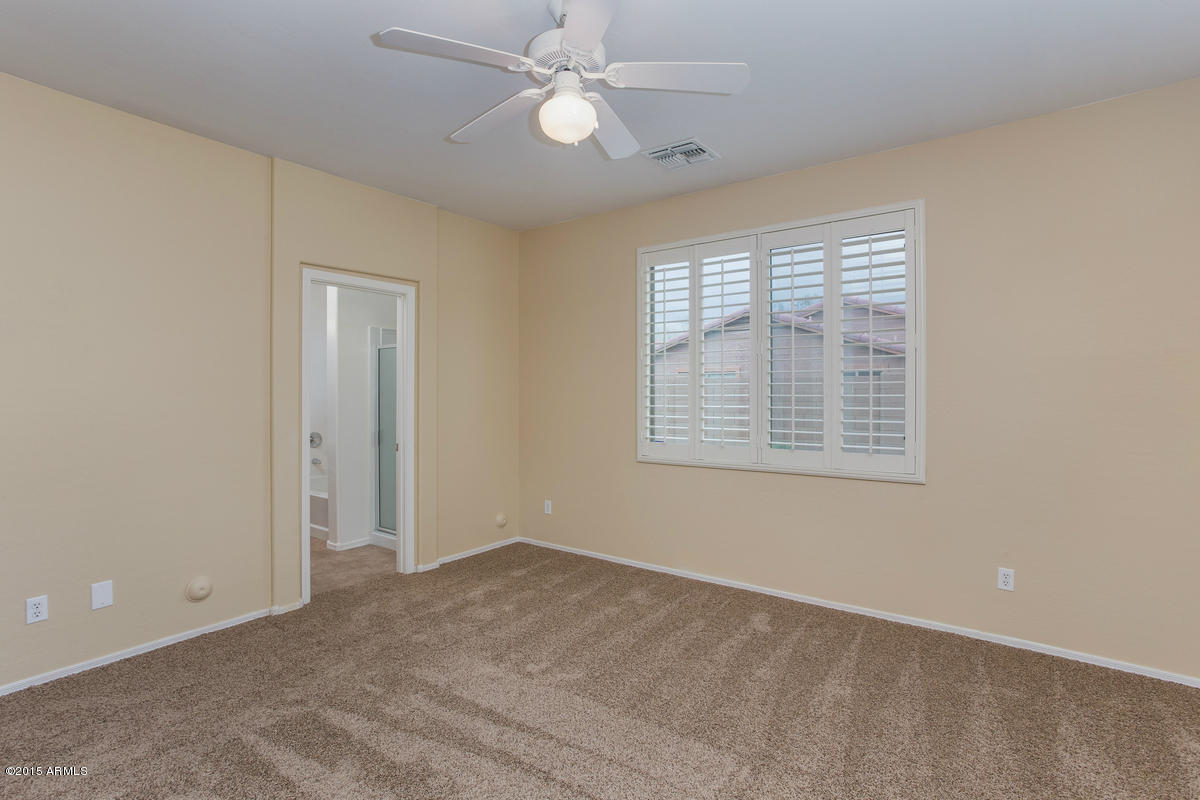 6875 West Darrel Road Laveen, AZ 85339 - Photo 11 of 15 6875_W_Darrel_Rd_11
