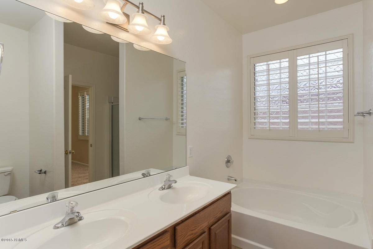 6875 West Darrel Road Laveen, AZ 85339 - Photo 13 of 15 6875_W_Darrel_Rd_13