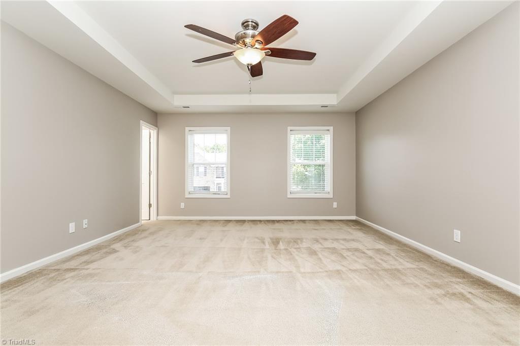 4625 Meadowside Terrace High Point, NC 27265 - Photo 19 of 31