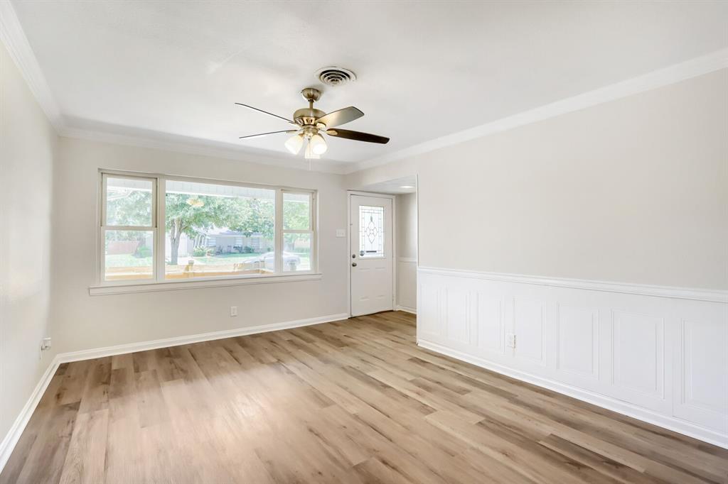 1207 Ridgeway Drive Richardson, TX 75080 - Photo 4 of 28