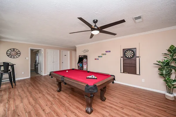 $2,800 | 19414 Dianeshire Drive, Spring, TX 77388