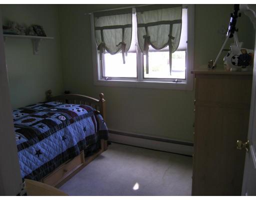 18 Carson Road Woburn, MA 01801 - Photo 13 of 27