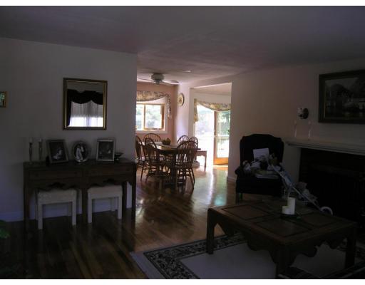 18 Carson Road Woburn, MA 01801 - Photo 7 of 27