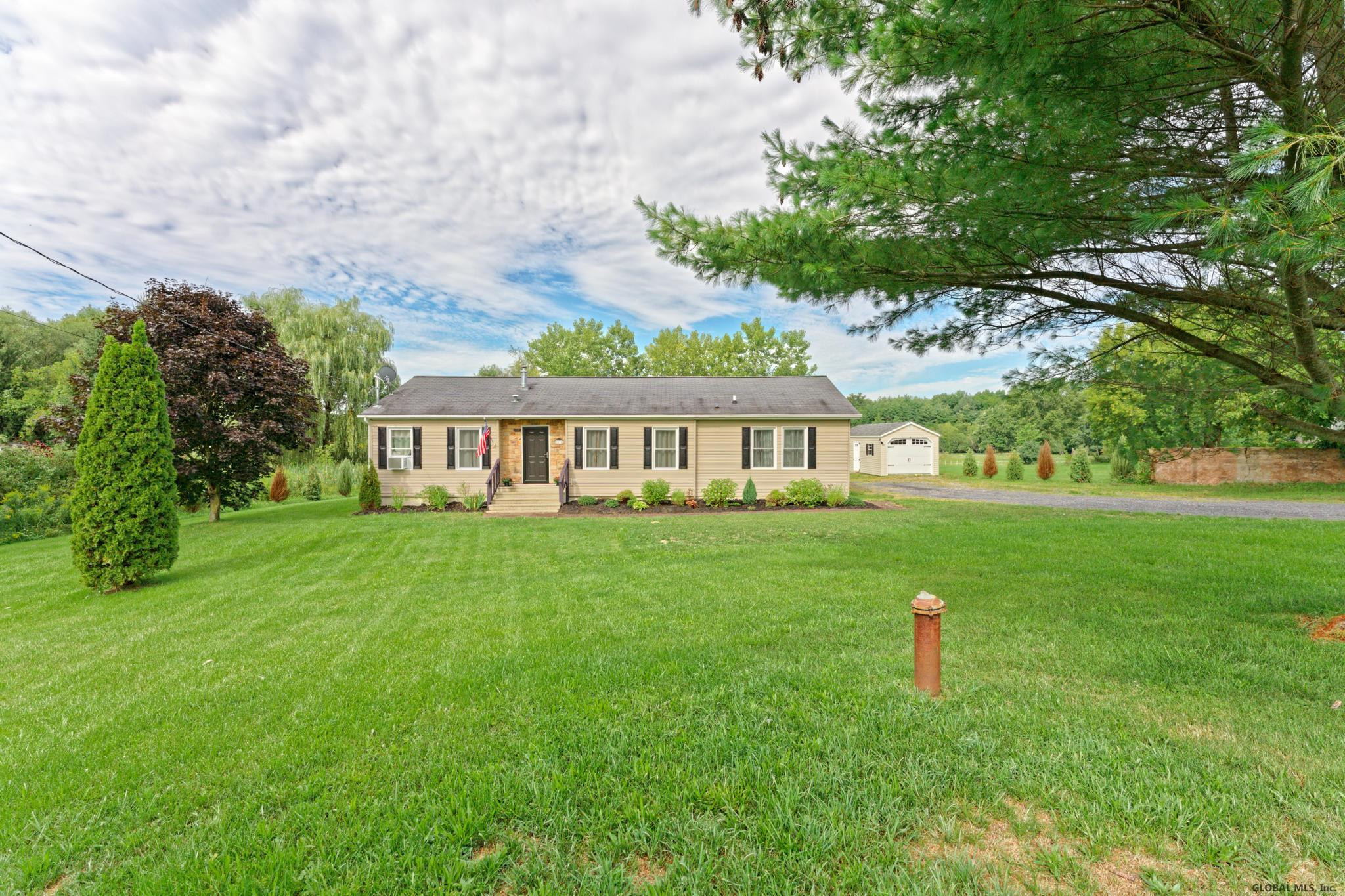 11 Blizzard Road Stillwater, NY 12170 - Photo 1 of 34 Photo 1