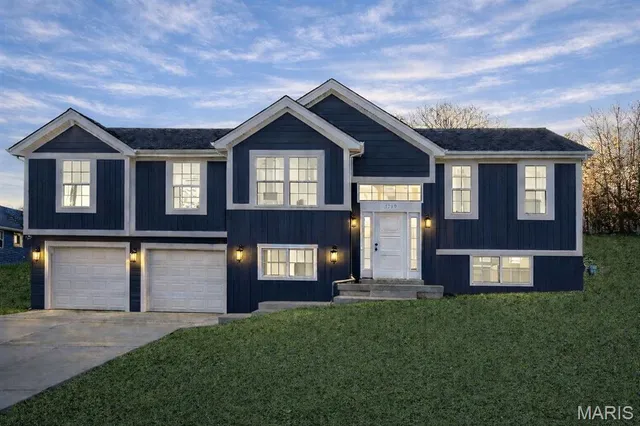 $333,000 | 178 Hank's Close Court, Unit 178 STB, Washington, MO 63090