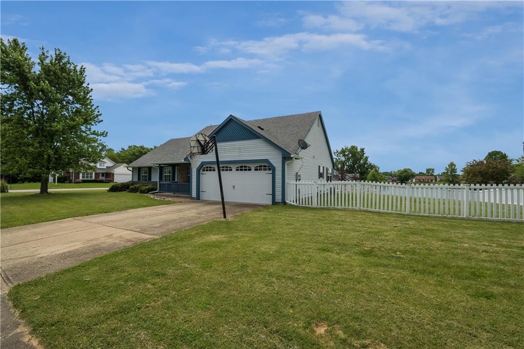 123 Rolling Ridge Road Shelbyville, IN 46176 - Photo 26 of 33