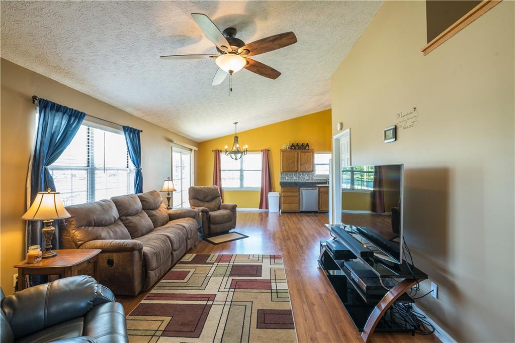 123 Rolling Ridge Road Shelbyville, IN 46176 - Photo 6 of 33