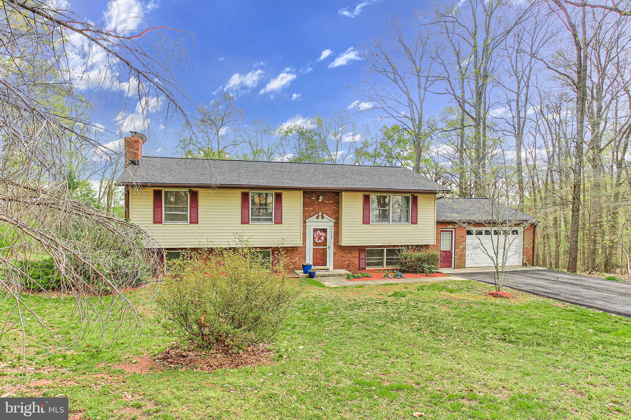 2568 Cross Section Road Westminster, MD 21158 - Photo 2 of 41 Gallery Image 2