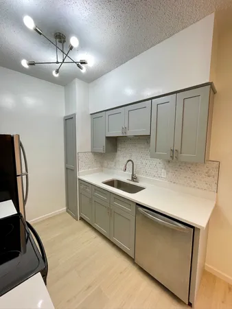 $1,995 | 203 East 31st Street, Unit 101, Austin, TX 78705