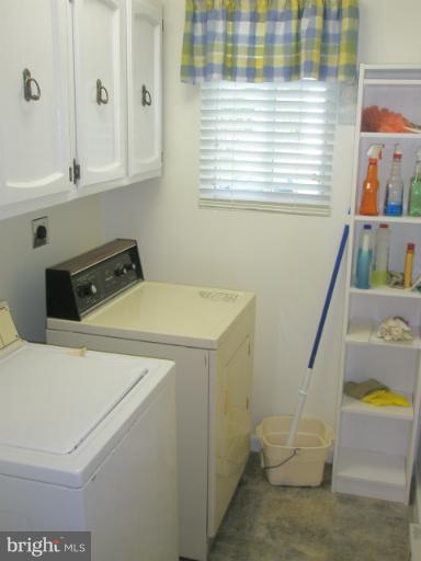 56 Crescent Road, Unit K Greenbelt, MD 20770 - Photo 3 of 18 Interior (General)