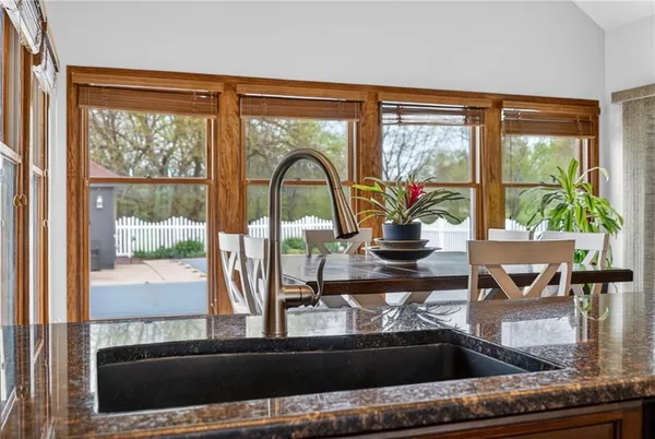 $925,000 | 905 Florence Avenue, Raymore, MO 64083