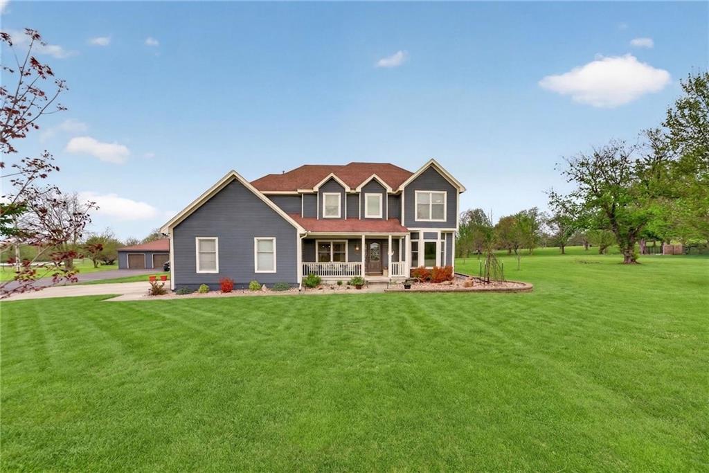 905 Florence Avenue Raymore, MO 64083 - Photo 3 of 70