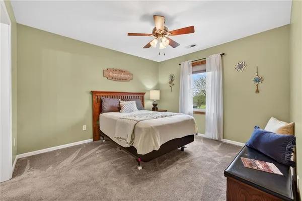$925,000 | 905 Florence Avenue, Raymore, MO 64083