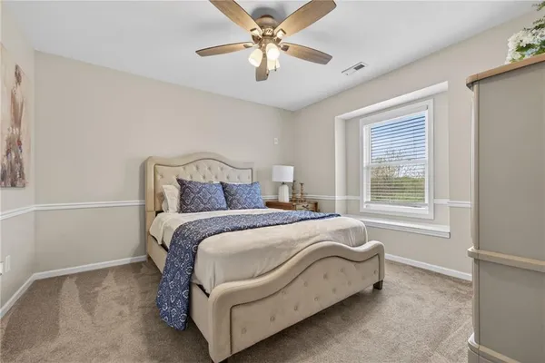 $925,000 | 905 Florence Avenue, Raymore, MO 64083