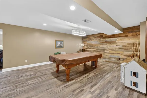 $925,000 | 905 Florence Avenue, Raymore, MO 64083