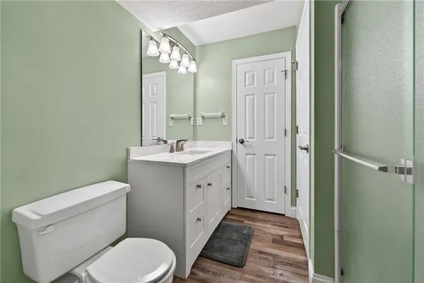 $925,000 | 905 Florence Avenue, Raymore, MO 64083