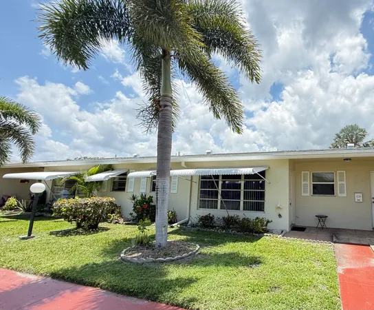 $107,000 | 200 Pine Point Drive, Unit B, Boynton Beach, FL 33435