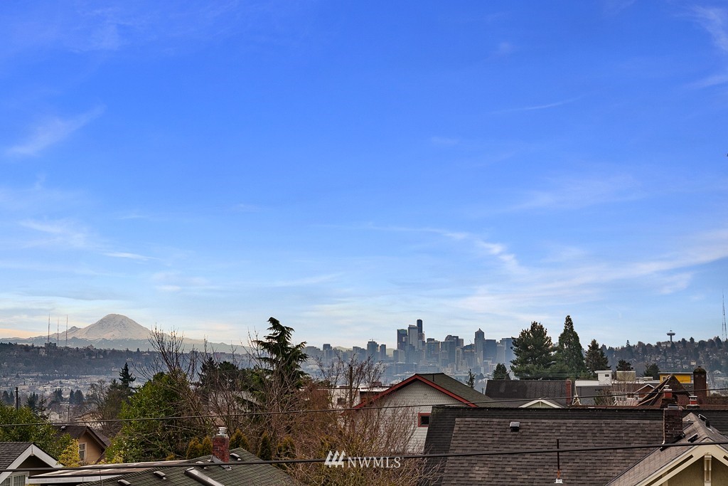 804 North 48th Street Seattle, WA 98103 - Photo 12 of 20 Gallery Image 12