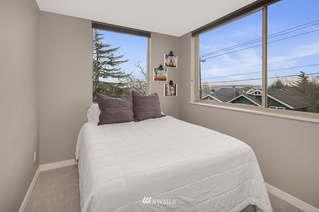 804 North 48th Street Seattle, WA 98103 - Photo 14 of 20 Gallery Image 14