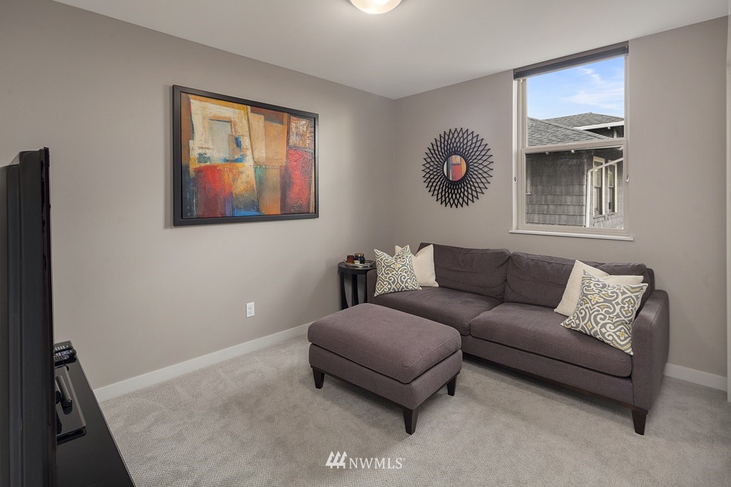 804 North 48th Street Seattle, WA 98103 - Photo 15 of 20 Gallery Image 15