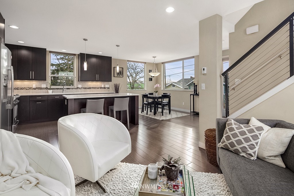 804 North 48th Street Seattle, WA 98103 - Photo 8 of 20 Gallery Image 8