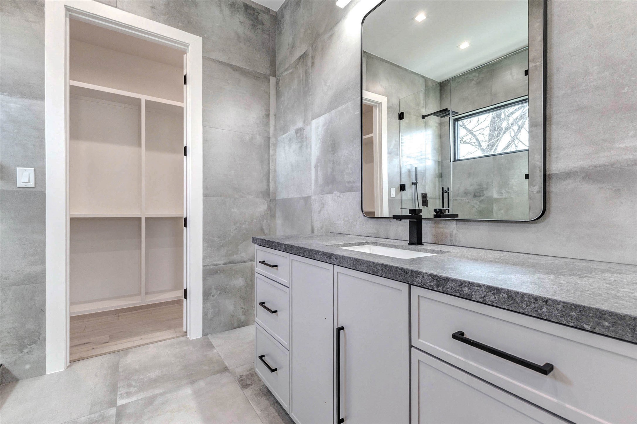 207 West 33rd Street Houston, TX 77018 - Photo 40 of 50