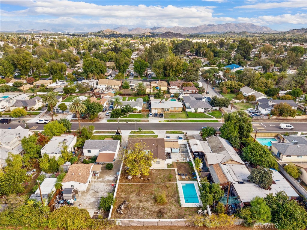 3620 Hoover Street Riverside, CA 92504 - Photo 36 of 44 an aerial view of residential houses with outdoor space