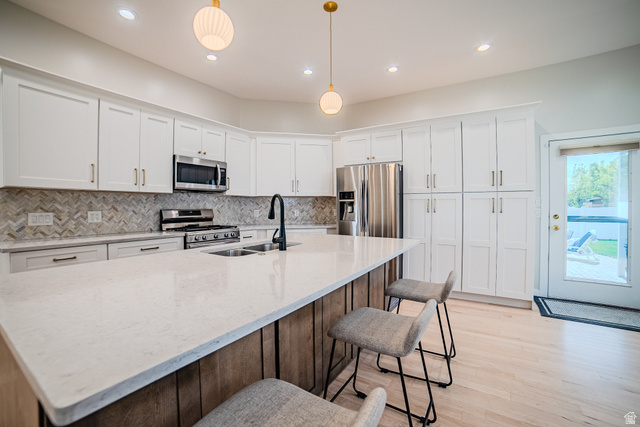 12008 Reeves Lane Riverton, UT 84065 - Photo 4 of 52