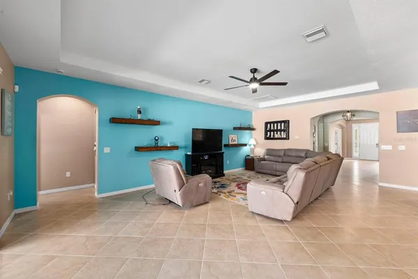 $599,900 | 11403 Scribner Station Lane, Lithia, FL 33547