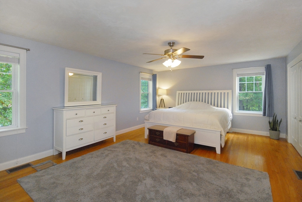 9 Pine Grove Road Westford, MA 01886 - Photo 21 of 31 Gallery Image 21