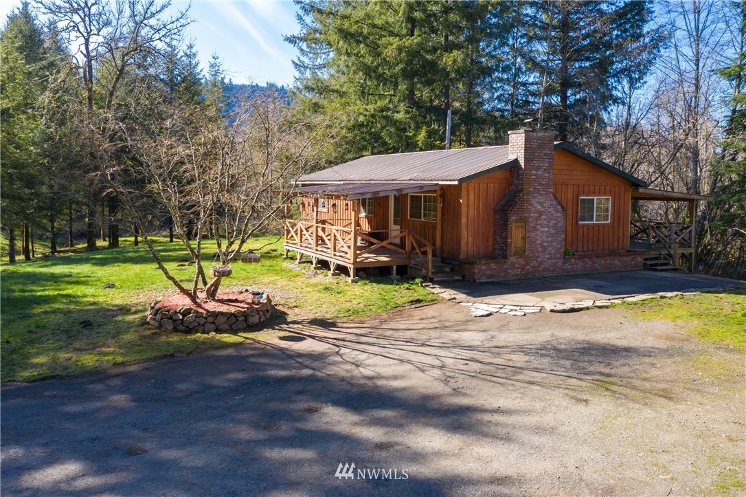 42815 Northeast Yale Bridge Road Amboy, WA 98601 - Photo 2 of 33 Gallery Image 2