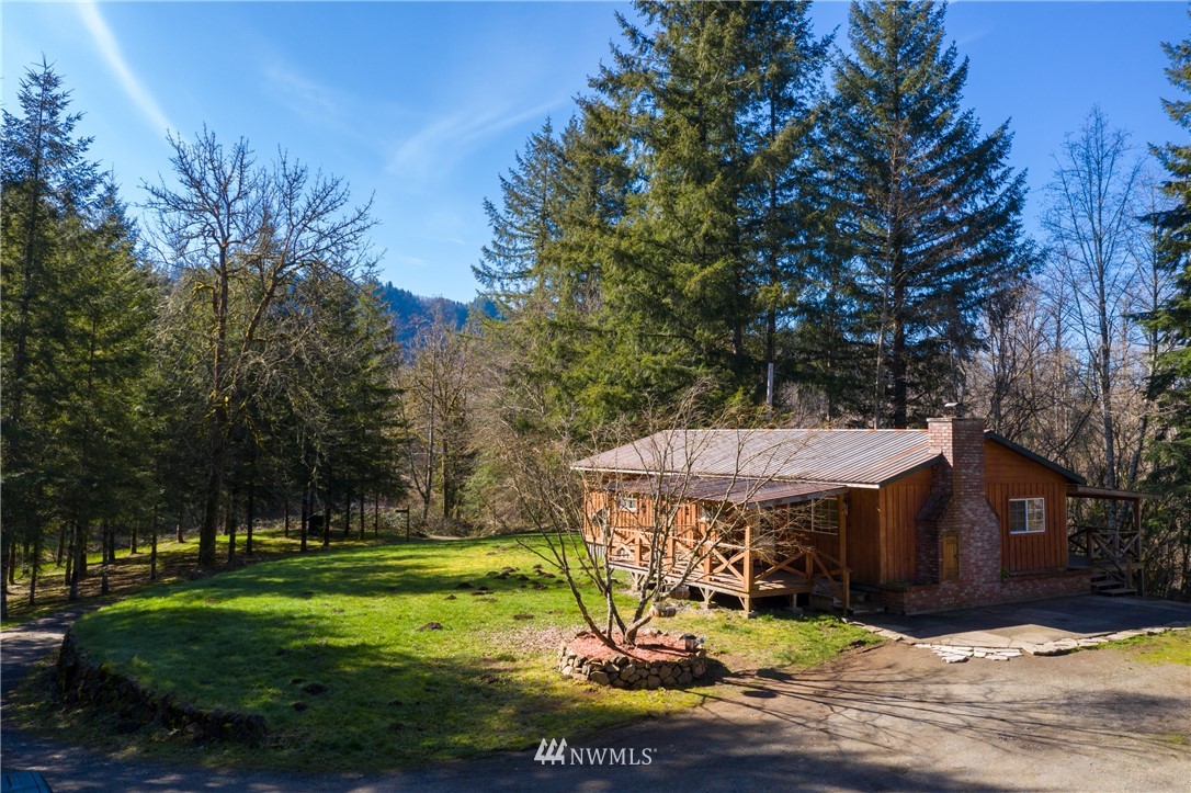 42815 Northeast Yale Bridge Road Amboy, WA 98601 - Photo 4 of 33 Gallery Image 4