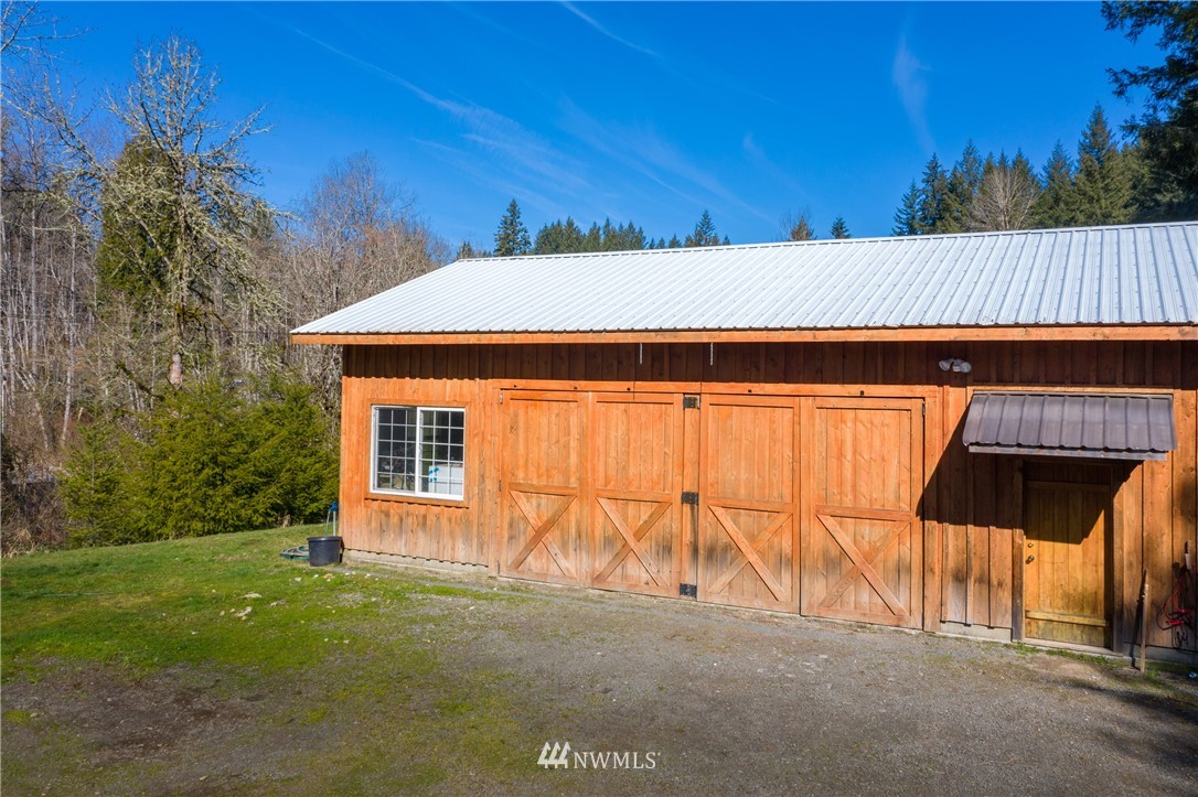 42815 Northeast Yale Bridge Road Amboy, WA 98601 - Photo 9 of 33 Gallery Image 9