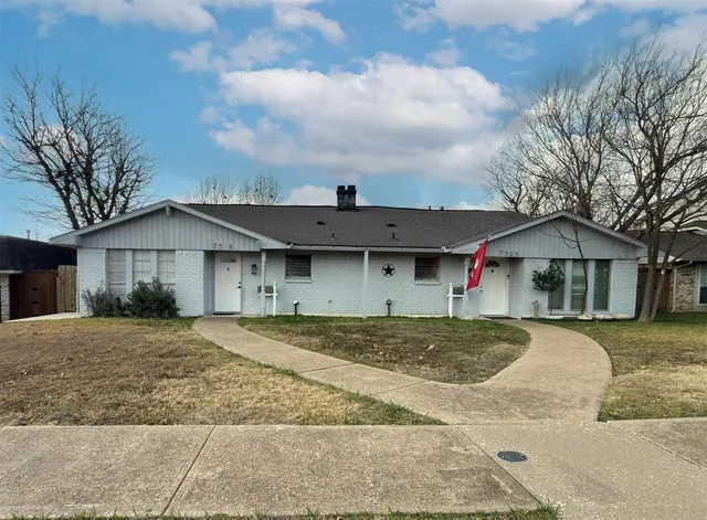 $2,200 | 7528 Thistle Lane, Dallas, TX 75240