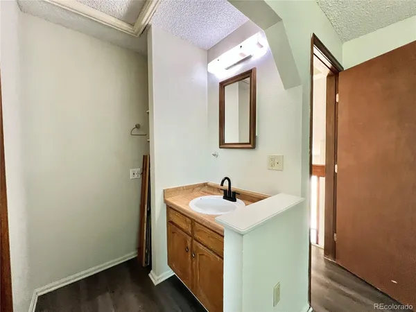 $2,695 | 9393 West Wagon Trail Circle, Littleton, CO 80123