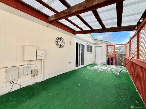 $2,695 | 9393 West Wagon Trail Circle, Littleton, CO 80123