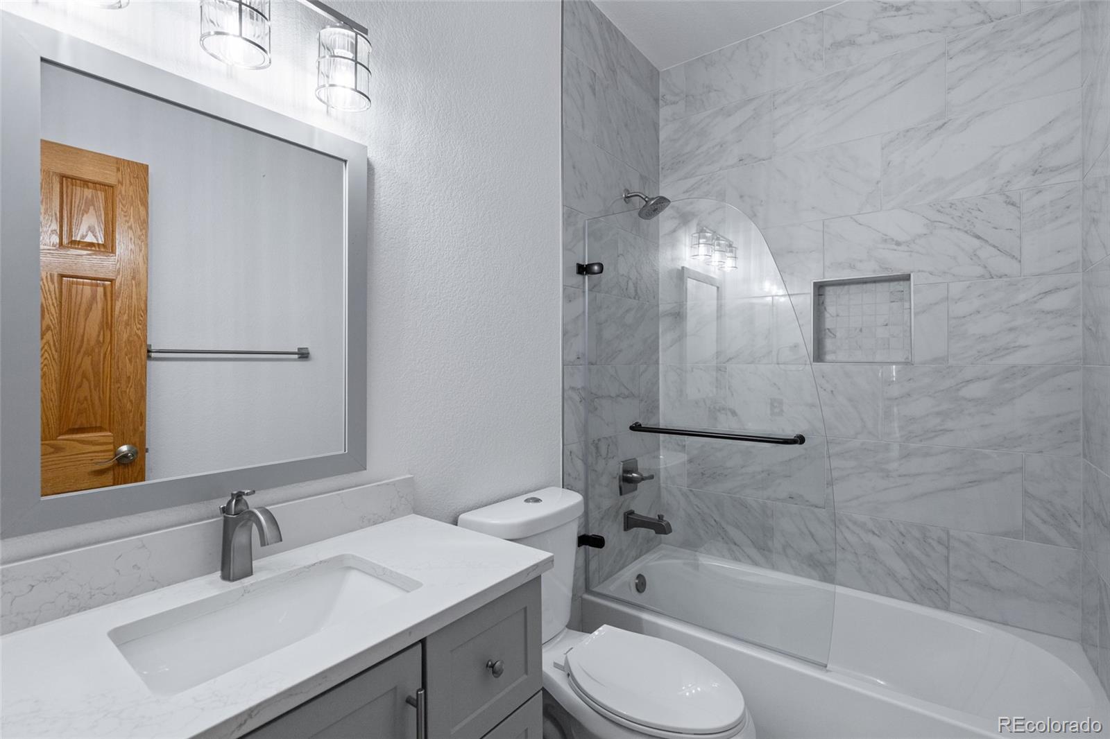 1050 South Manila Road Bennett, CO 80102 - Photo 11 of 50