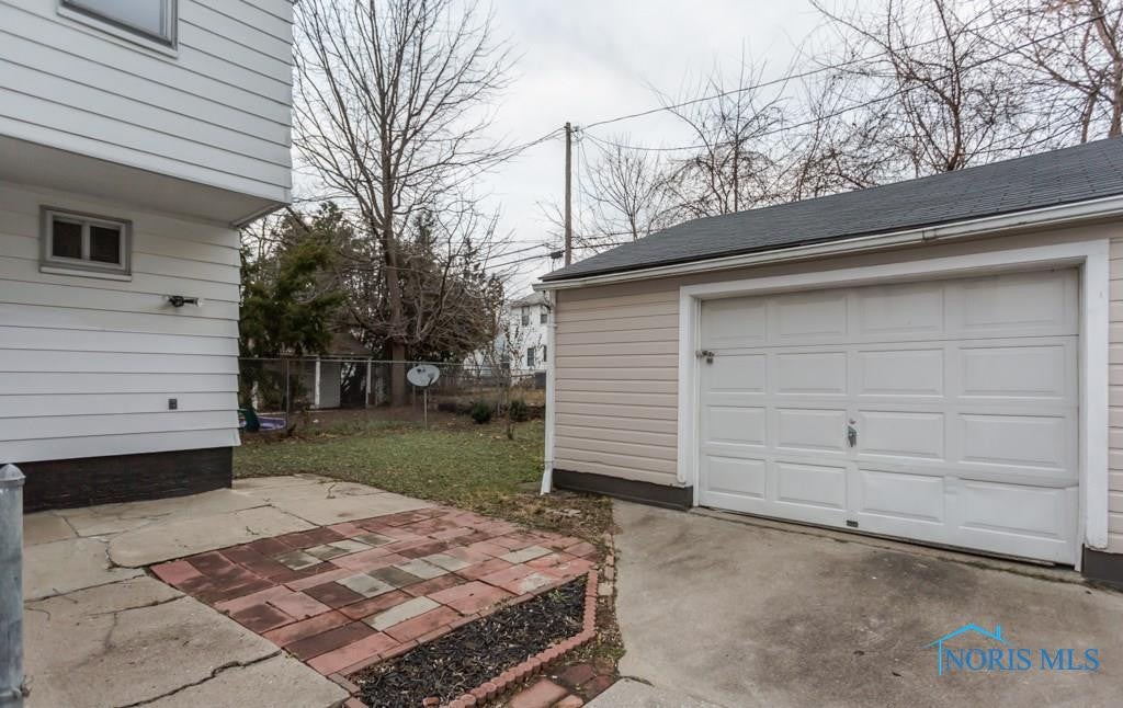 1836 Wyndhurst Road Toledo, OH 43607 - Photo 27 of 31 Gallery Image 27