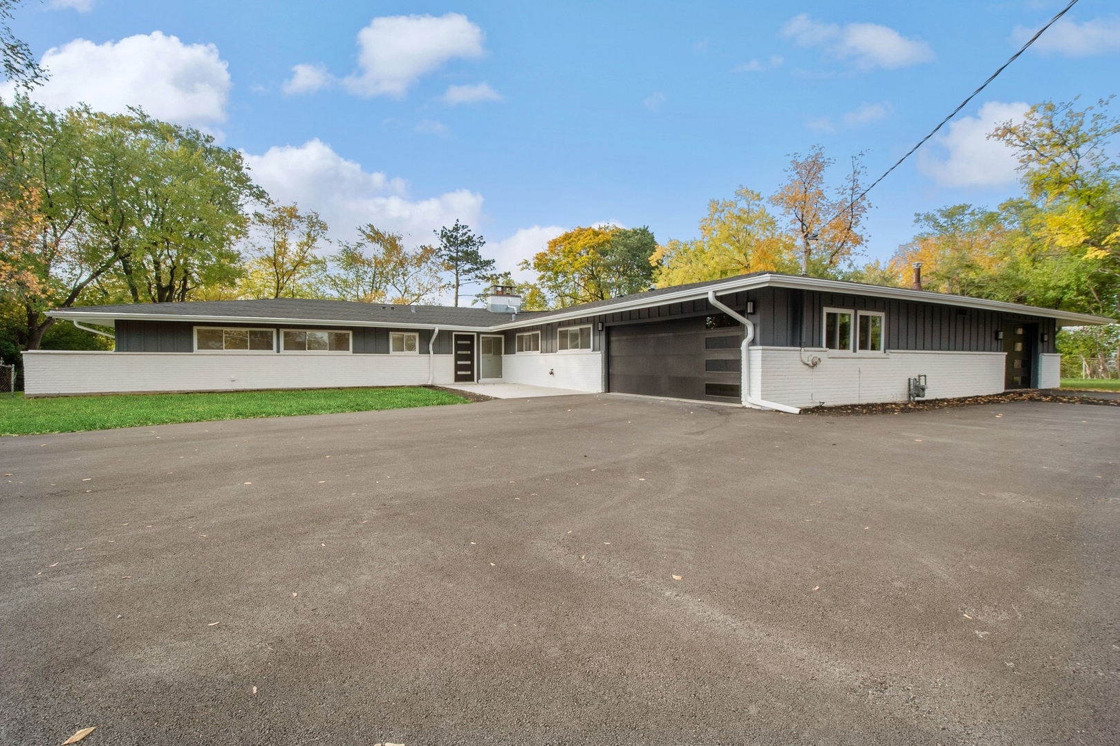 3131 Willow Road Northbrook, IL 60062 - Photo 2 of 23 a view of a house with a outdoor space